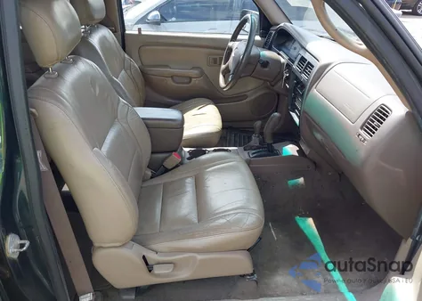 2001 Toyota Tacoma Base V6 from USA, damaged, VIN 5TEHN72N71Z849033